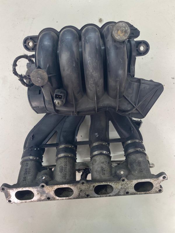 AUDİ A3-A4-A5 MARKA ARAÇLARIN MANİFOLD