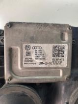 AUDİ A6-A7 SAĞ ÖN FAR 