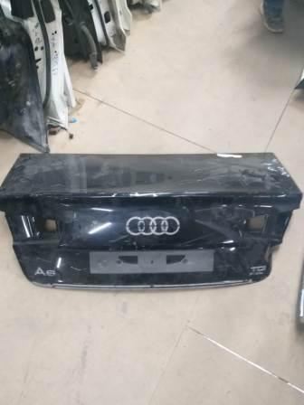 AUDI A6 ARKA BAGAJ KAPAĞI ORJİNAL ÇIKMA SİYAH TEMİZ