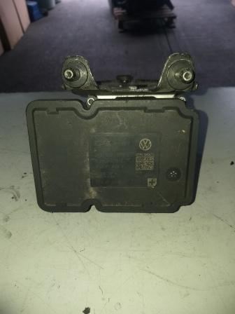 VW ABS BEYNİ VE KONTROL ÜNİTESİ 1K0 907 379 AP ORJİNAL ÇIKMA