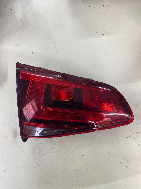 VW GOLF 7 (2012-2017) SOL ARKA İÇ STOP 